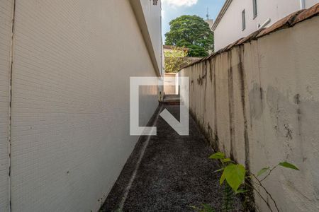 Casa à venda com 540m², 6 quartos e 2 vagas Casa à venda com 540m², 6 quartos e 2 vagasQuintal