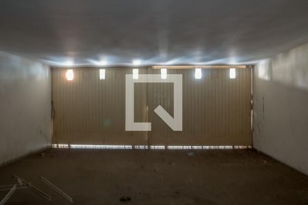 Casa à venda com 540m², 6 quartos e 2 vagas Casa à venda com 540m², 6 quartos e 2 vagasGaragem