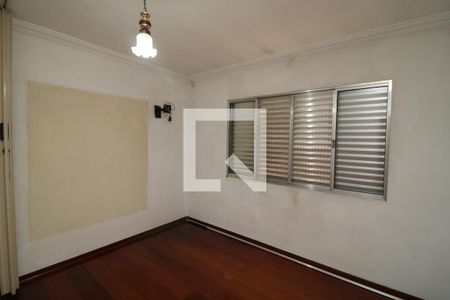 Quarto 2 de casa à venda com 3 quartos, 140m² em Vila Ivone, São Paulo