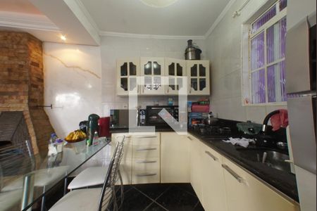 Cozinha de casa à venda com 1 quarto, 100m² em Vila Nova, Porto Alegre