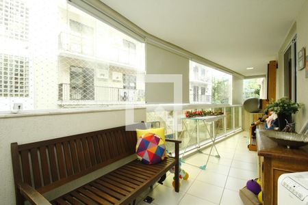 Varanda de apartamento à venda com 3 quartos, 100m² em Jardim Botânico, Rio de Janeiro