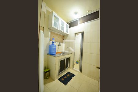 Cozinha de kitnet/studio para alugar com 1 quarto, 26m² em Centro, Rio de Janeiro