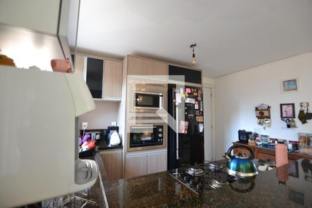 Cozniha americana de casa à venda com 3 quartos, 300m² em Hípica, Porto Alegre