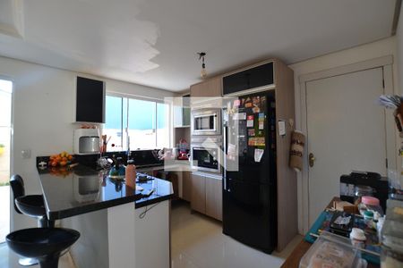 Cozniha americana de casa à venda com 3 quartos, 300m² em Hípica, Porto Alegre