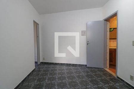 Sala de casa para alugar com 1 quarto, 45m² em Piedade, Rio de Janeiro