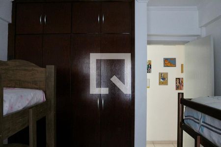 Quarto 1 de apartamento para alugar com 2 quartos, 70m² em Vila Julia, Guarujá