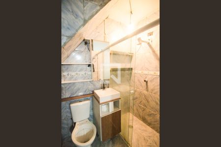 Banheiro de casa para alugar com 2 quartos, 60m² em Vila Jacuí, São Paulo