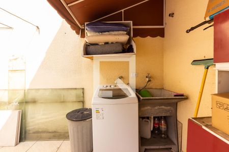 Casa de condomínio à venda com 25m², 2 quartos e 1 vaga Casa de condomínio à venda com 25m², 2 quartos e 1 vagaÁrea de Serviço