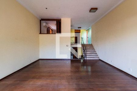 Sala de casa à venda com 3 quartos, 300m² em Pinheiros, São Paulo