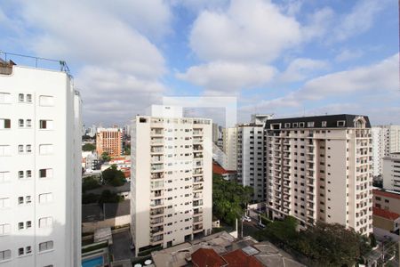 Vista  de apartamento para alugar com 1 quarto, 32m² em Indianópolis, São Paulo