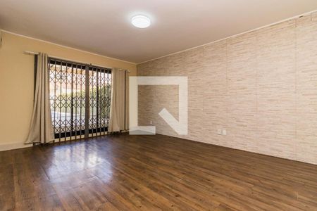 Quarto 2 de casa à venda com 3 quartos, 240m² em Ipanema, Porto Alegre