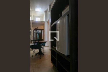 Casa à venda com 411m², 5 quartos e 2 vagas Casa à venda com 411m², 5 quartos e 2 vagasQuarto Suíte 2 - Externo