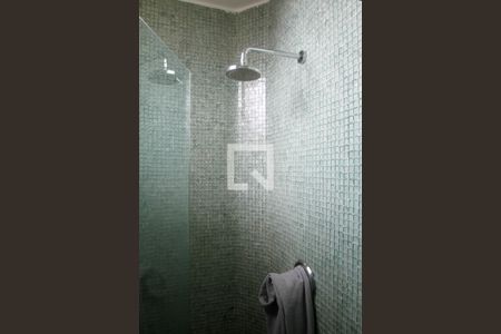 Casa à venda com 411m², 5 quartos e 2 vagas Casa à venda com 411m², 5 quartos e 2 vagasBanheiro 1