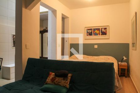 Casa à venda com 411m², 5 quartos e 2 vagas Casa à venda com 411m², 5 quartos e 2 vagasQuarto Suíte 2 - Externo