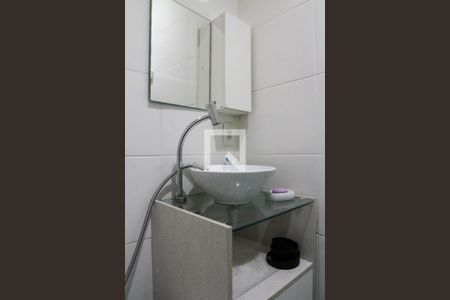 Casa à venda com 411m², 5 quartos e 2 vagas Casa à venda com 411m², 5 quartos e 2 vagasBanheiro do Quarto Suíte 2 - ExternoQuarto Suíte 2 - Externo