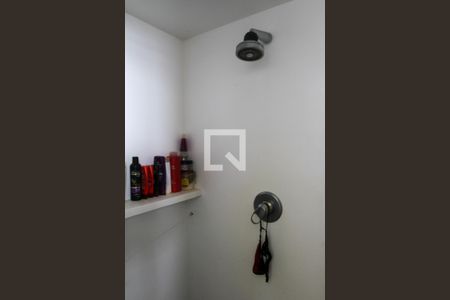 Casa à venda com 411m², 5 quartos e 2 vagas Casa à venda com 411m², 5 quartos e 2 vagasBanheiro do Quarto 4 - Suíte