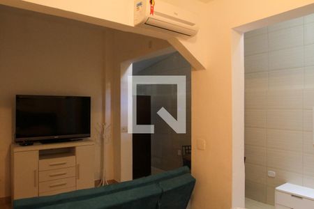 Casa à venda com 411m², 5 quartos e 2 vagas Casa à venda com 411m², 5 quartos e 2 vagasQuarto Suíte 2 - Externo