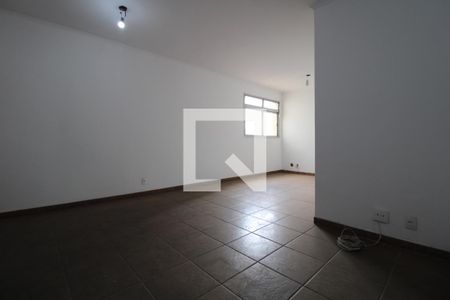 Sala de apartamento para alugar com 3 quartos, 105m² em Centro, Campinas