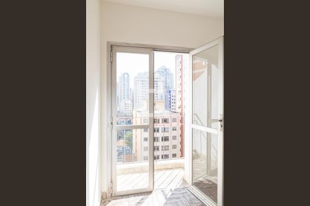 Varanda de kitnet/studio à venda com 1 quarto, 57m² em Bela Vista, São Paulo