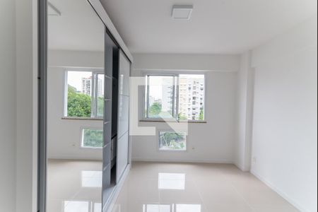 Suíte  de apartamento à venda com 2 quartos, 162m² em Tijuca, Rio de Janeiro