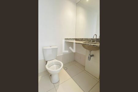 Banheiro Corredor de apartamento à venda com 3 quartos, 92m² em Vila Boa Vista, Barueri