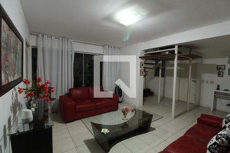 Sala de casa à venda com 6 quartos, 370m² em Vargem Grande, Rio de Janeiro