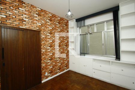 Quarto Suíte de apartamento para alugar com 1 quarto, 72m² em Laranjeiras, Rio de Janeiro