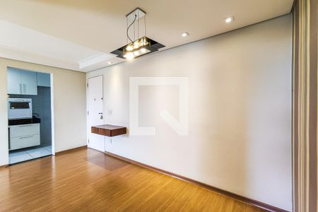 Sala de apartamento para alugar com 3 quartos, 69m² em Paraisópolis, São Paulo