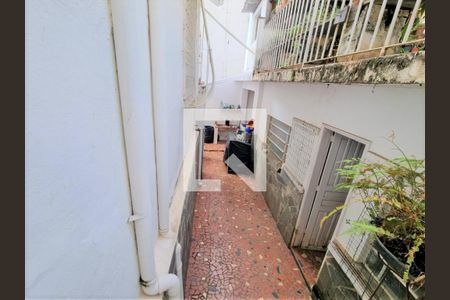 Casa à venda com 4 quartos, 206m² em Barroca, Belo Horizonte