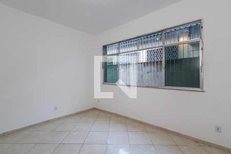 Sala de casa para alugar com 2 quartos, 144m² em Bonsucesso, Rio de Janeiro