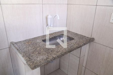 Cozinha de casa para alugar com 1 quarto, 30m² em Caiçara, Praia Grande