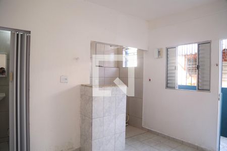 Sala / Quarto de casa para alugar com 1 quarto, 30m² em Caiçara, Praia Grande