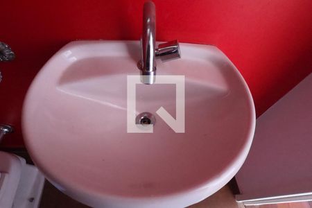 Lavabo de apartamento para alugar com 1 quarto, 136m² em Real Parque, São Paulo