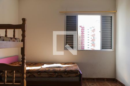 Quarto 2 de apartamento para alugar com 2 quartos, 75m² em José Menino, Santos