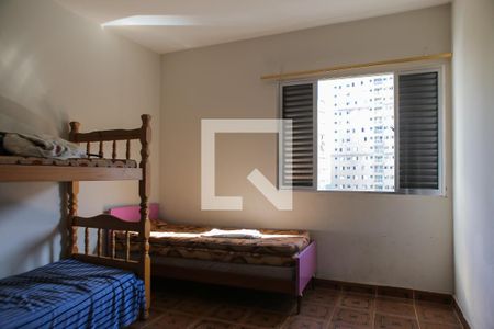 Quarto 2 de apartamento para alugar com 2 quartos, 75m² em José Menino, Santos