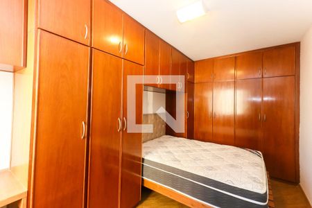 Quarto 1 de apartamento para alugar com 1 quarto, 44m² em Bosque da Saúde, São Paulo