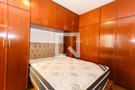 Quarto 1 de apartamento para alugar com 1 quarto, 44m² em Bosque da Saúde, São Paulo