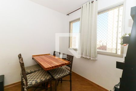 Sala de apartamento para alugar com 1 quarto, 44m² em Bosque da Saúde, São Paulo