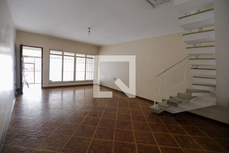 Sala de casa à venda com 3 quartos, 140m² em Cidade Mãe do Céu, São Paulo