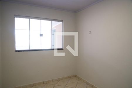 Quarto 1 de casa para alugar com 3 quartos, 120m² em Taguatinga Sul (taguatinga), Brasília