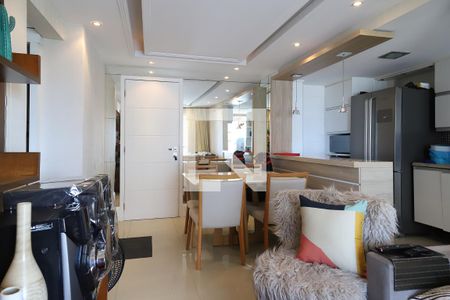 Sala de apartamento para alugar com 2 quartos, 74m² em Recreio dos Bandeirantes, Rio de Janeiro