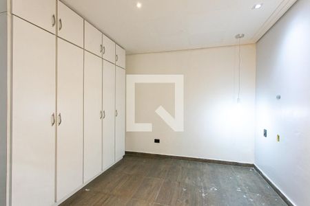 Suíte 1 de casa para alugar com 3 quartos, 180m² em Chácara Santo Antônio (zona Leste), São Paulo