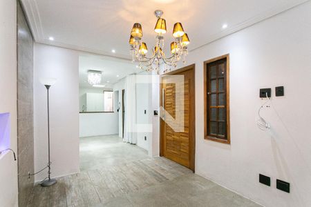 Sala de casa para alugar com 3 quartos, 180m² em Chácara Santo Antônio (zona Leste), São Paulo