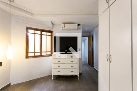 Suíte 1 de casa para alugar com 3 quartos, 180m² em Chácara Santo Antônio (zona Leste), São Paulo