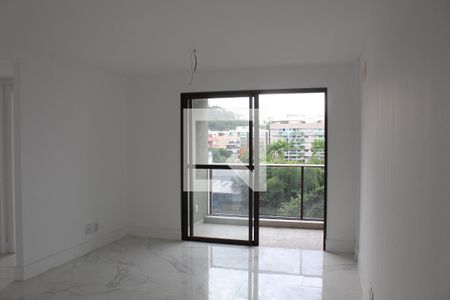 Sala de apartamento para alugar com 2 quartos, 70m² em Freguesia de Jacarepaguá, Rio de Janeiro