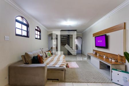 Sala de casa à venda com 4 quartos, 260m² em Santa Maria, Osasco