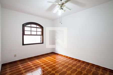 Quarto 1 de apartamento para alugar com 2 quartos, 70m² em Vila Silvestre, Santo André