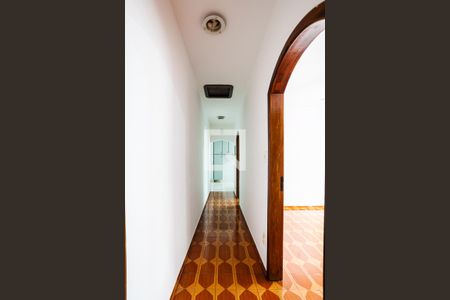 Corredor de apartamento para alugar com 2 quartos, 70m² em Vila Silvestre, Santo André