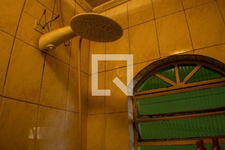 Casa à venda com 220m², 4 quartos e 4 vagas Casa à venda com 220m², 4 quartos e 4 vagasBanheiro
