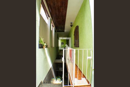 Casa à venda com 220m², 4 quartos e 4 vagas